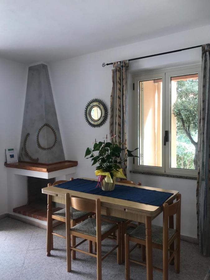 Casa Alessia Apartment Кала Гононе Екстериор снимка