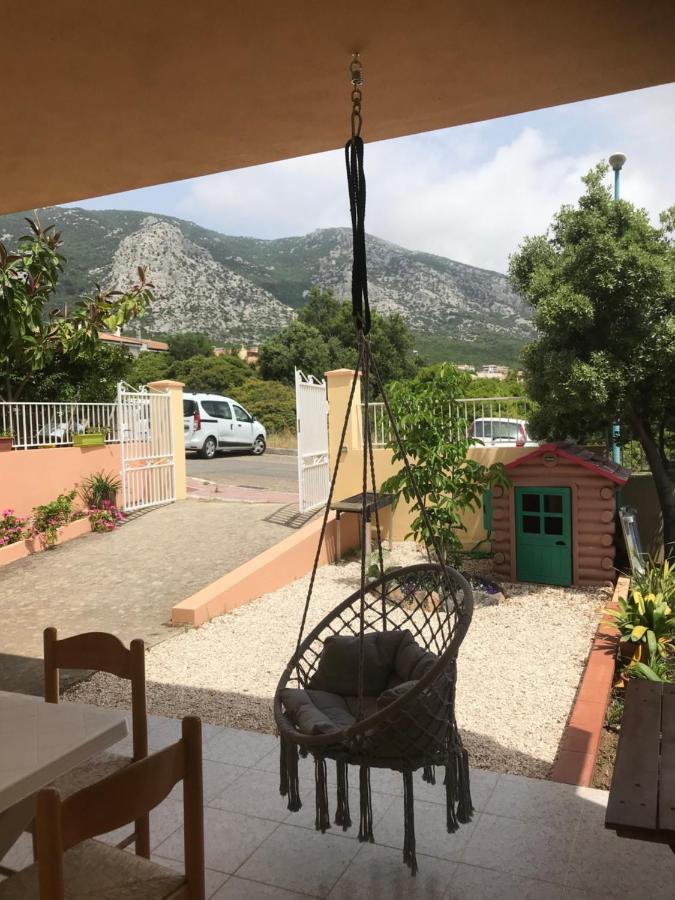 Casa Alessia Apartment Кала Гононе Екстериор снимка