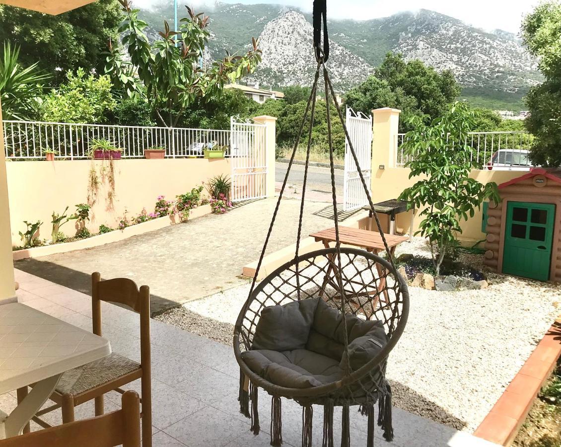 Casa Alessia Apartment Кала Гононе Екстериор снимка